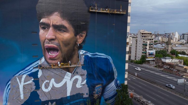 Maradona  tendrá un mega mural en el barrio de Constitución