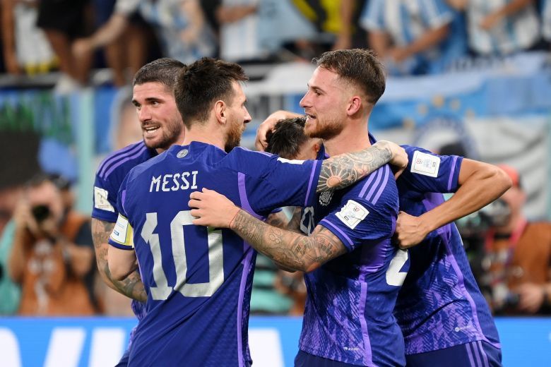 Argentina le ganó a Polonia  y avanzó hacia octavos de final: las mejores imágenes del partido