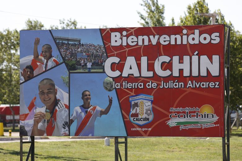 Calchín recibirá a Julián Álvarez y lo declararán ciudadano ilustre