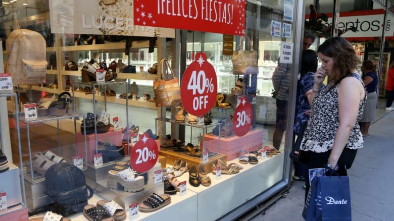 Las ventas en los comercios bajaron 1,8% esta Navidad 