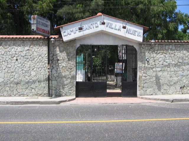 El cementerio de Villa Nueva sufrió tremendos hechos de vandalismo