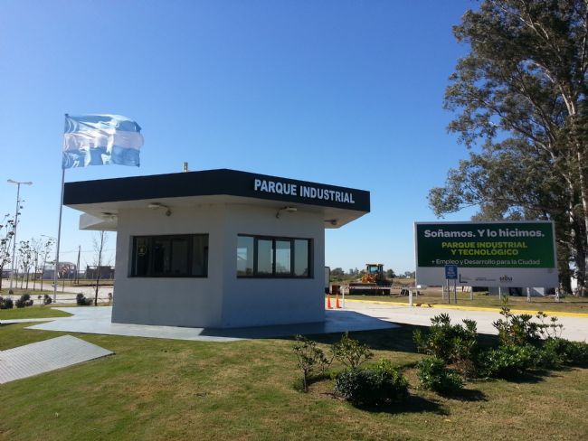 Mas de dos mil trabajadores en el parque industrial