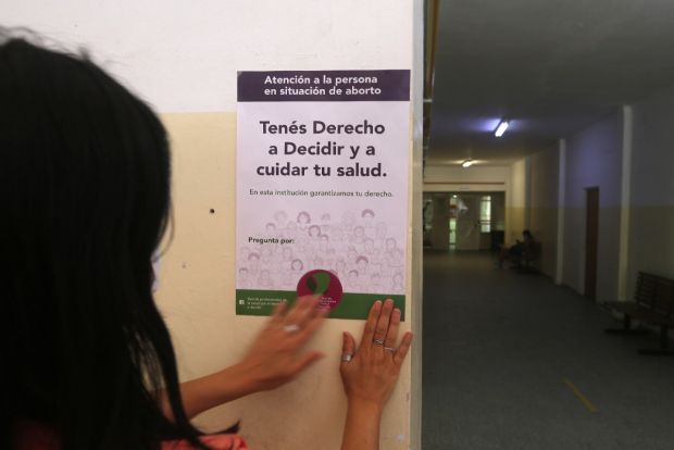 A dos años de la sanción del aborto, su implementación avanzó un 22% en Córdoba