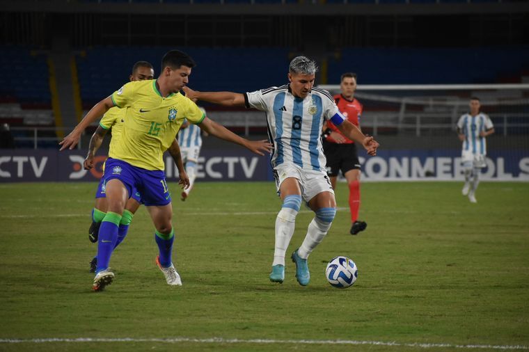 Sudamericano Sub 20: Argentina cayó 3-1 con Brasil y quedó última en su grupo