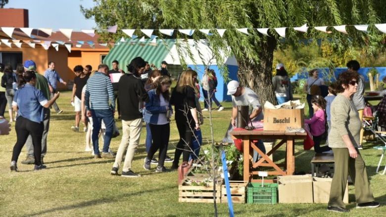 La Feria Agriecológica se hará este domingo en la Escuela Granja