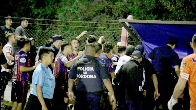 LVF: violencia en el partido de Alumni y San Lorenzo de Las Perdices