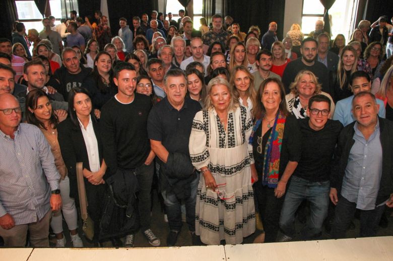 Carrió apoyó la candidatura de Luis Juez a gobernador