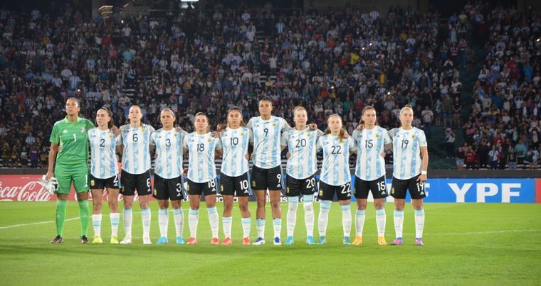 La selección argentina de fútbol femenino jugará el jueves en el Kempes