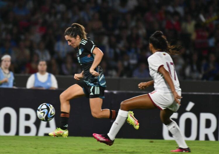 Fútbol femenino: la Selección igualó 1 a 1 con Venezuela en el primer amistoso