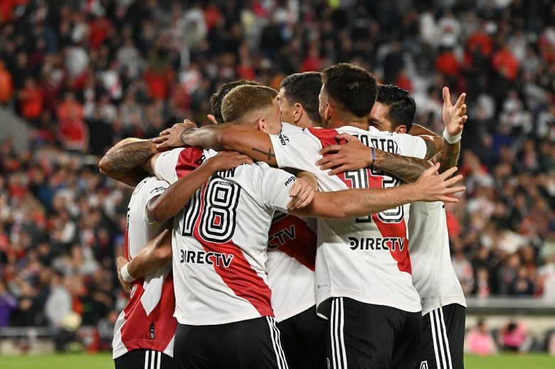 Liga Profesional: River goleó a Gimnasia y se mantiene en la cima 