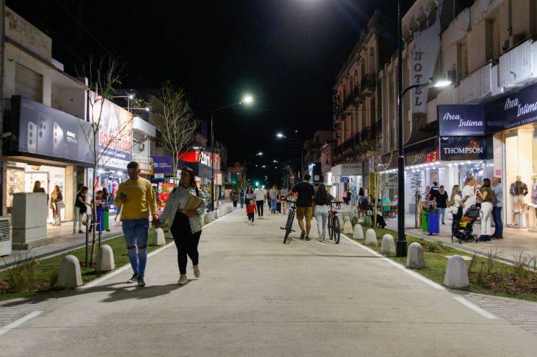 Villa María: inauguraron el primer tramo del Centro Comercial a Cielo Abierto