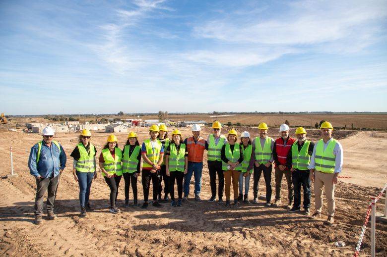 Rosso, Gill y el Concejo estudiantil recorrieron el Centro de Gestión Ambiental