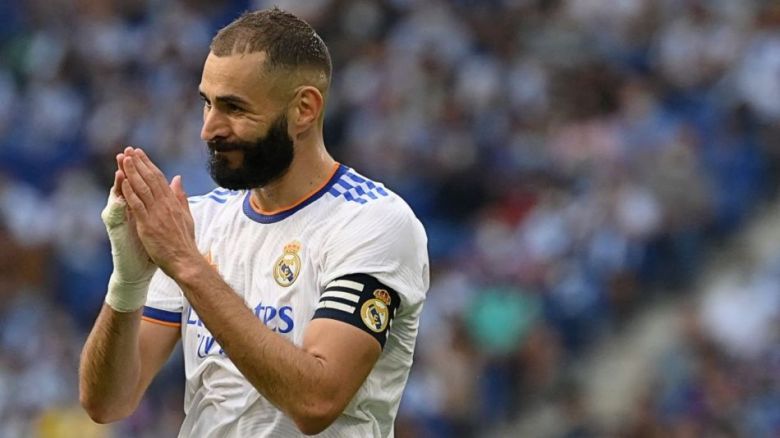 Benzema deja el Real Madrid para jugar en el fútbol árabe