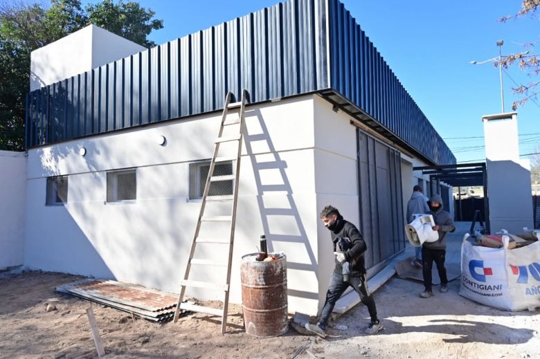 La obra del SUM de barrio La Calera avanza en su etapa final