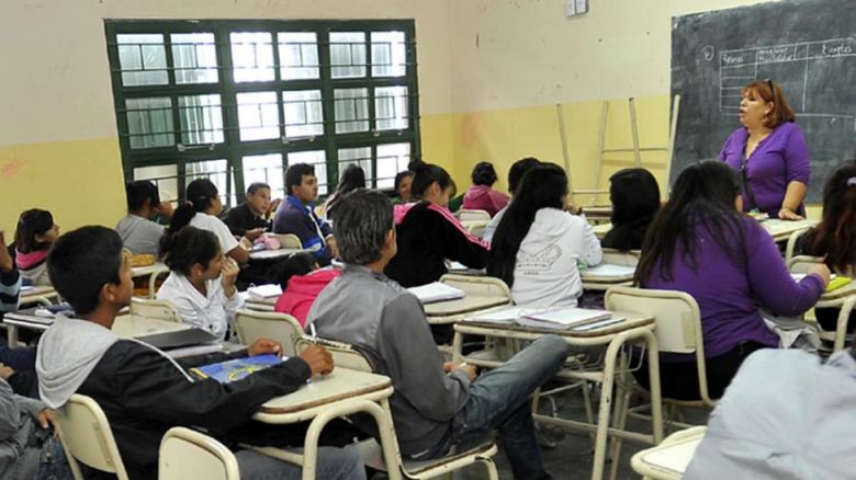 El lunes 26 la actividad escolar será normal