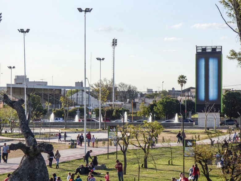 Niños y niñas ya disfrutan de múltiples actividades en la primera semana del receso escolar  