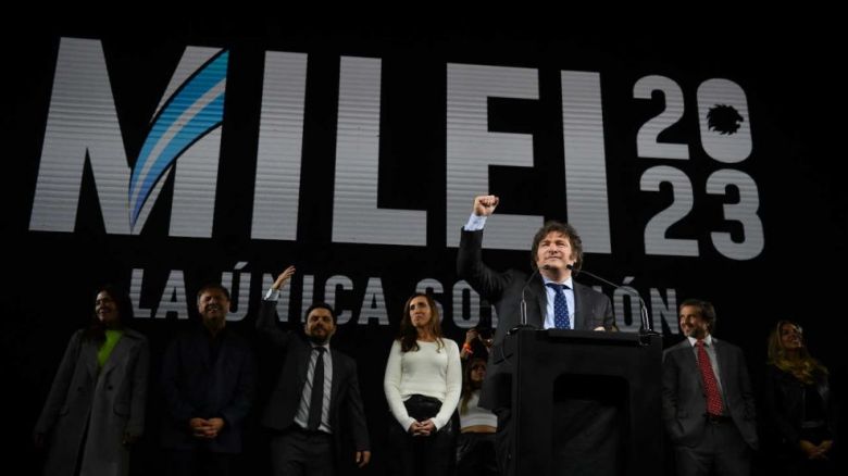 Milei tras arrasar en las PASO: "estamos en condiciones de sacar a la Argentina adelante"