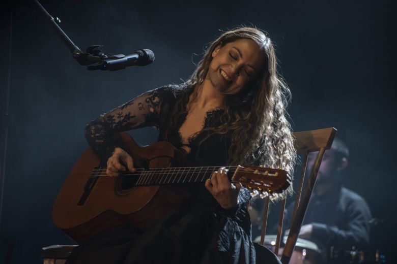 Natalia Lafourcade con canciones al alma