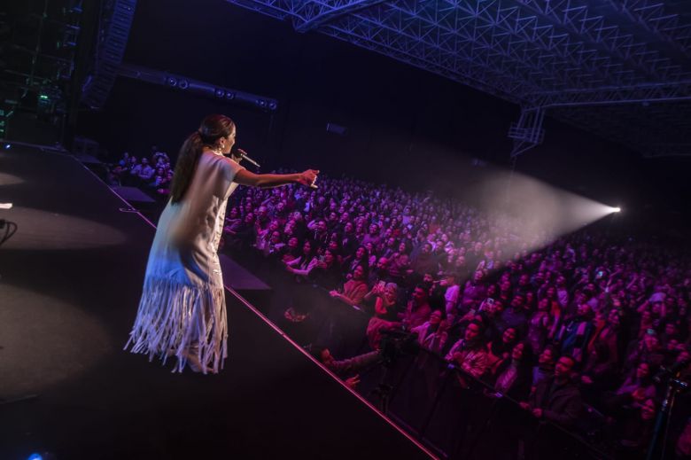 Natalia Lafourcade con canciones al alma