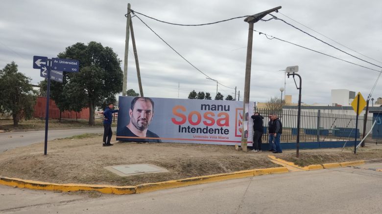 Manu Sosa realizó una denuncia penal por la destrucción de su caretelería