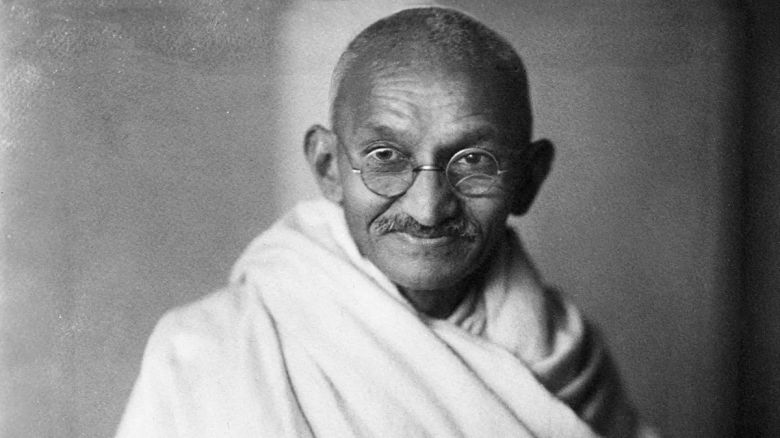 En 1869 nace Gandhi