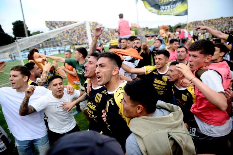 Primera Nacional: Almirante Brown e Independiente Rivadavia jugarán la final