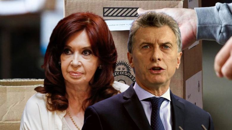 Mauricio Macri y Cristina Kirchner viajarán al exterior después del balotaje
