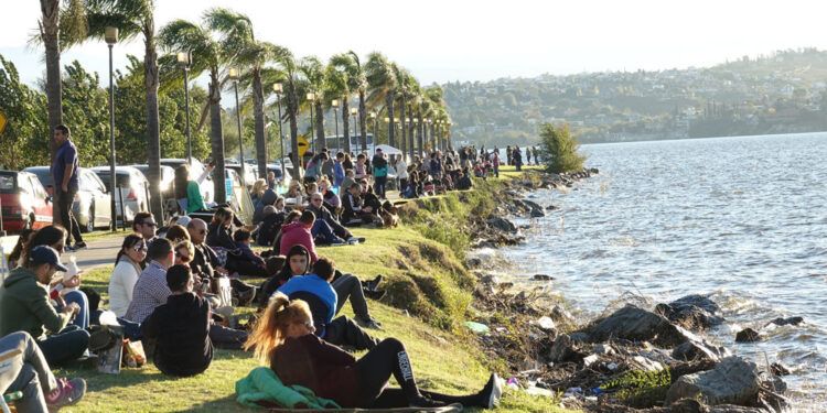 Fin de semana largo: por el balotaje cayó un 36,5% la cantidad de turistas