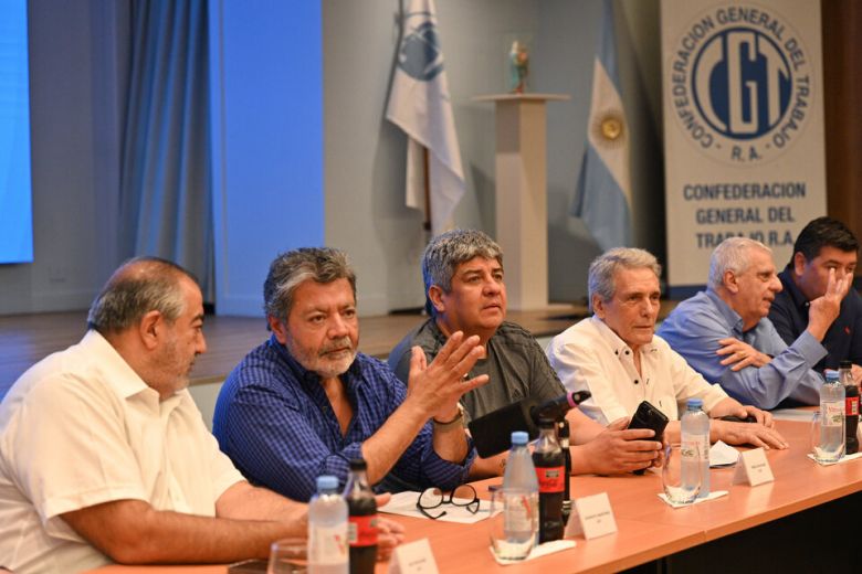 La CGT alertó que no se quedará de "brazos cruzados" ante las medidas económicas del Gobierno