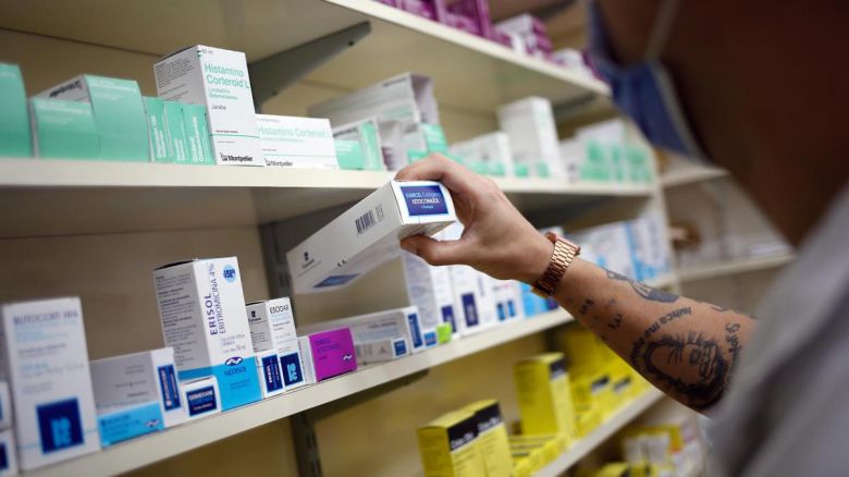 Venta de medicamentos: médicos podrán sugerir marca en la receta