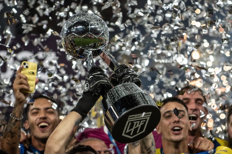 Liga Profesional: se extiende una semana más el mercado de pases del fútbol argentino