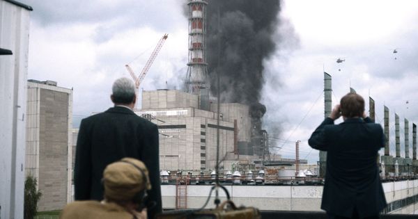 En 1986 ocurre una explosión en la central atómica de Chernóbyl