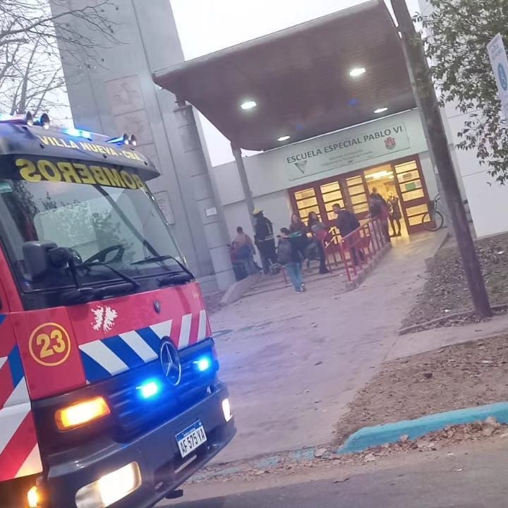 Villa Nueva: evacuaron la escuela especial Pablo VI por una fuga de gas 