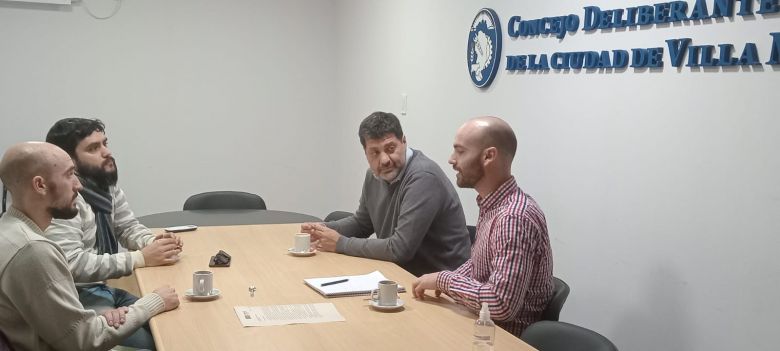 El concejal Carlos Ronco impulsa capacitación a emprendedores