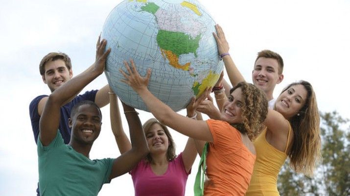  Se celebra el Día Internacional de la Juventud