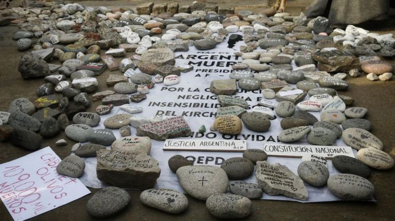 En 2021 se realiza la 'Marcha de las piedras', en conmemoracón de la  víctimas del Covid