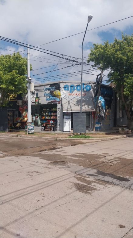 Barrio Lamadrid: Le robaron el kiosco dos veces en la misma noche