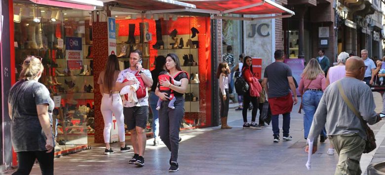 En noviembre, las ventas minoristas pymes cayeron 1,7% interanual