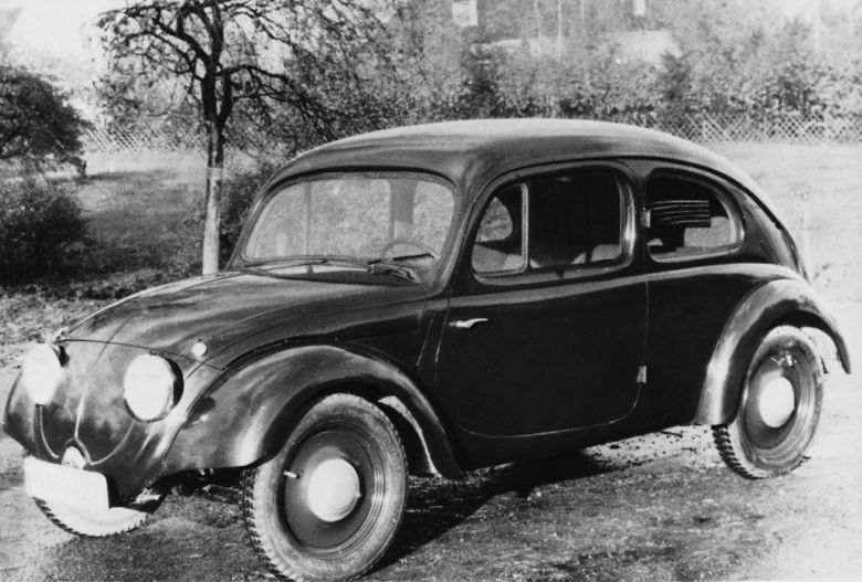 En 1936 se implementa un nuevo vehículo, práctico y de bajo costo: el Escarabajo