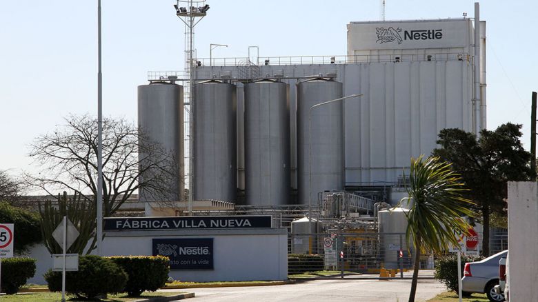 Despidieron a 18 trabajadores de Nestlé en Villa Nueva 