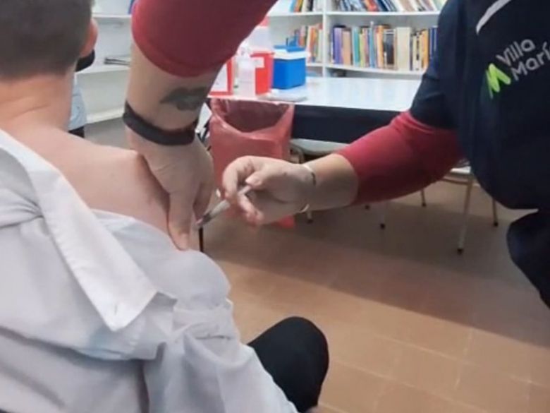 Vacunación antigripal: aplicaron dosis a aspirantes a suboficiales