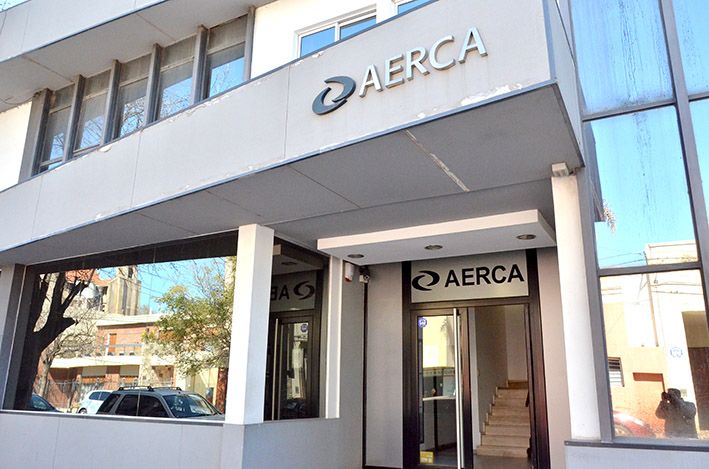 Expresidentes y jóvenes empresarios compartieron experiencias en AERCA