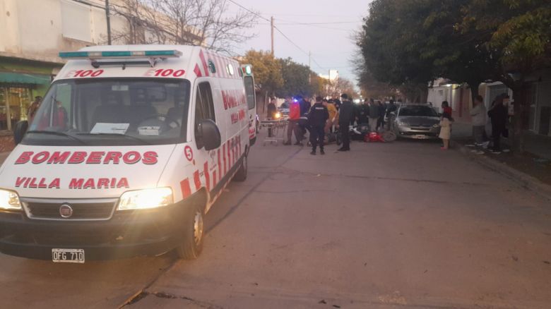​Cuatro heridos en choques y un arrebato en la calle este jueves