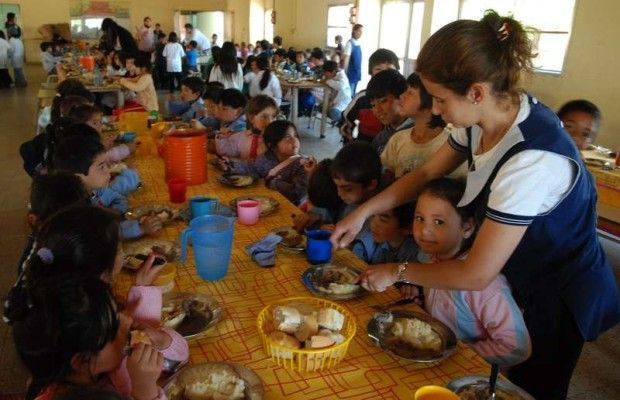 Se incrementó el número de chicos mal alimentados en sectores de clase media