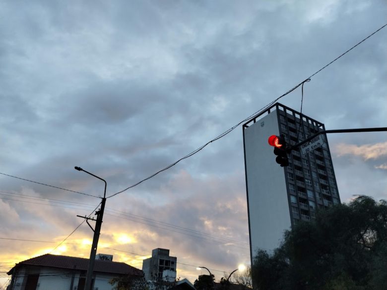 Cielo nublado y baja de temperatura para este miércoles