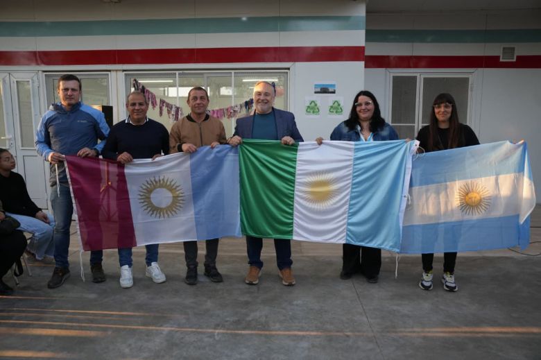 El municipio presentó el programa “construir reciclando”