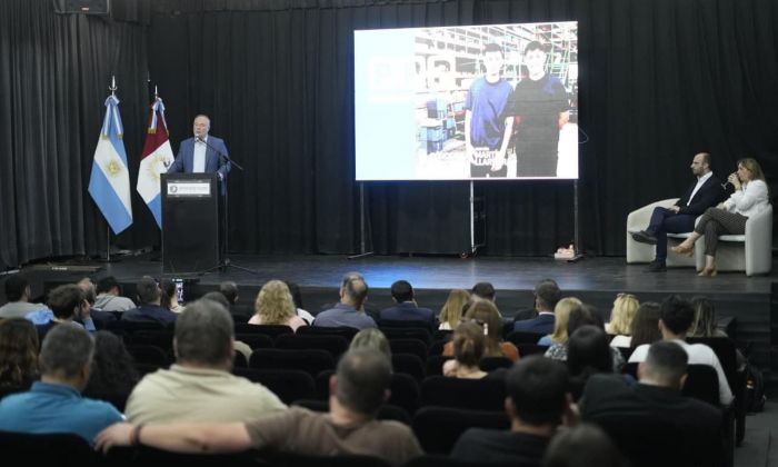   Se presentó el Programa Primer Paso en el Centro Cultural Leonardo Favio