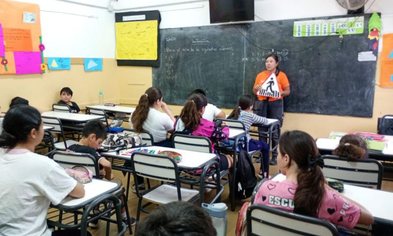 Educación vial: continúan las capacitaciones en escuelas de la ciudad