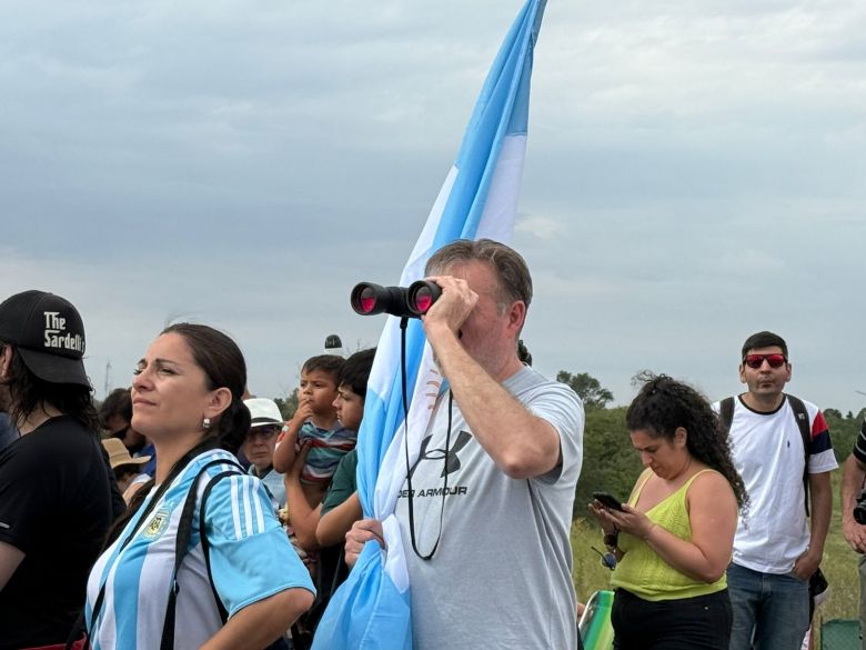 Todas las imágenes del acto oficial por los F-16