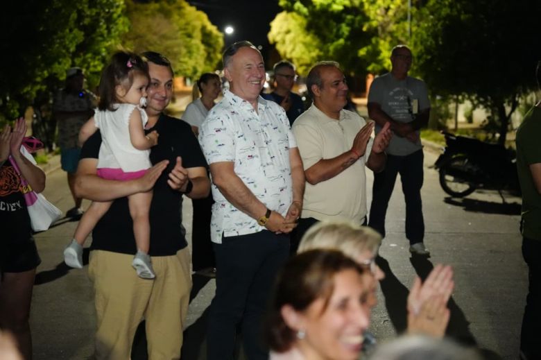 Se inauguró la iluminación externa y el reacondicionamiento de la Parroquia Nuestra Señora de Luján 